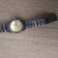 часовник Сейко-дамски, снимка 3 - Дамски - 28051176
