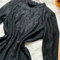 Дантелена блуза, снимка 2 - Блузи с дълъг ръкав и пуловери - 33177677