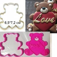 Мече със сърце Love пластмасов резец форма фондан тесто бисквитки, снимка 1 - Форми - 27637013