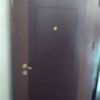 Продавам блиндирана входна врата . , снимка 3 - Входни врати - 43447144