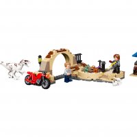 LEGO® Jurassic World 76945 - Атросираптор: преследване с мотоциклет, снимка 3 - Конструктори - 37174235