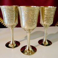Английски чаши с лози и грозде,никелово сребро. , снимка 2 - Антикварни и старинни предмети - 33338246