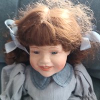 Колекционерска порцеланова кукла , снимка 5 - Антикварни и старинни предмети - 43942961