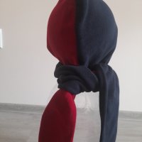 Зимна шапка от полар в два цвята с две лица и шал, снимка 5 - Шалове - 43154319