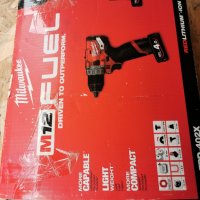 Акумулаторен ударен винтоверт Milwaukee M12FPD-402X, 12 V, 44 Nm, куфар, 2 батерии и зарядно, снимка 10 - Други инструменти - 43020329