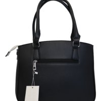 Елегантна дмаска чанта от кожа в черен цвят , снимка 3 - Чанти - 43477560