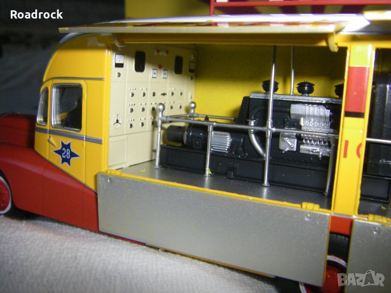 Колекционерско метално камионче Bernard 110MB 1951, снимка 1