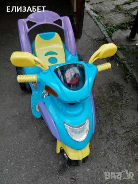 Акумулаторно моторче, снимка 1
