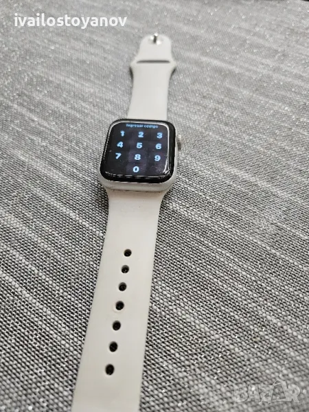 Apple  I Watch 6 40 mm, снимка 1