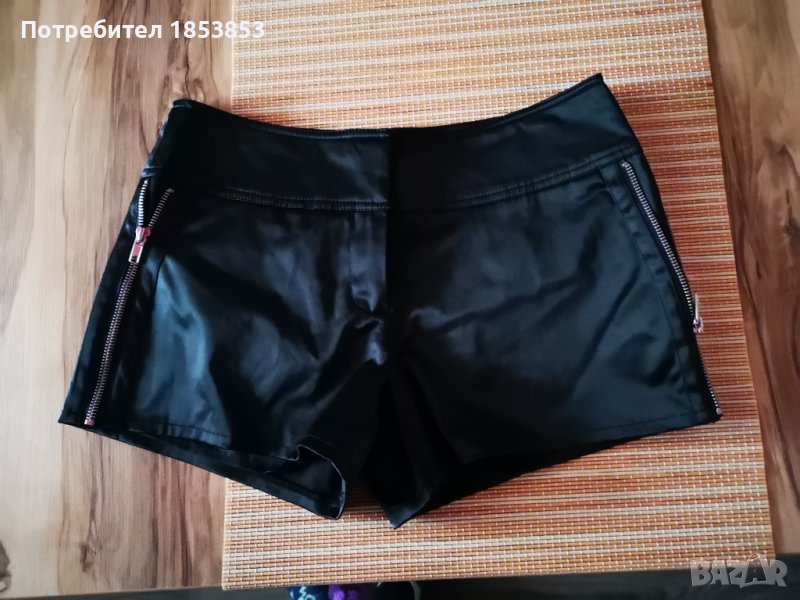 Дамски къси панталони , снимка 1