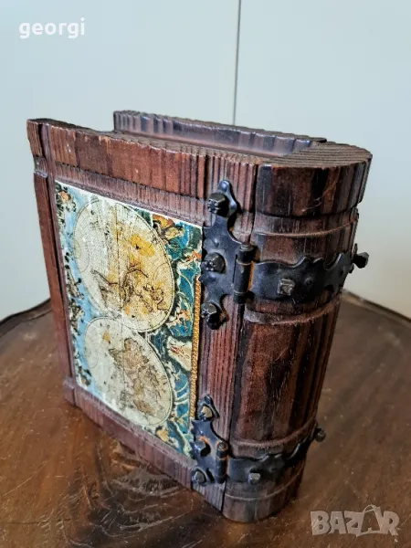 ретро дървена кутия книга с метален обков      15/4, снимка 1