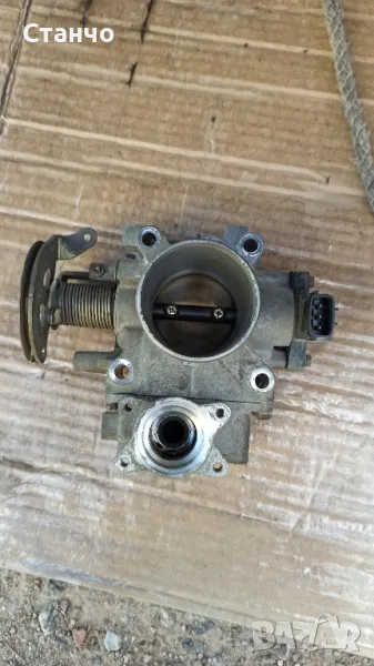 Дроселова клапа за Нисан Алмера Тино / Nissan Almera Tino, снимка 1