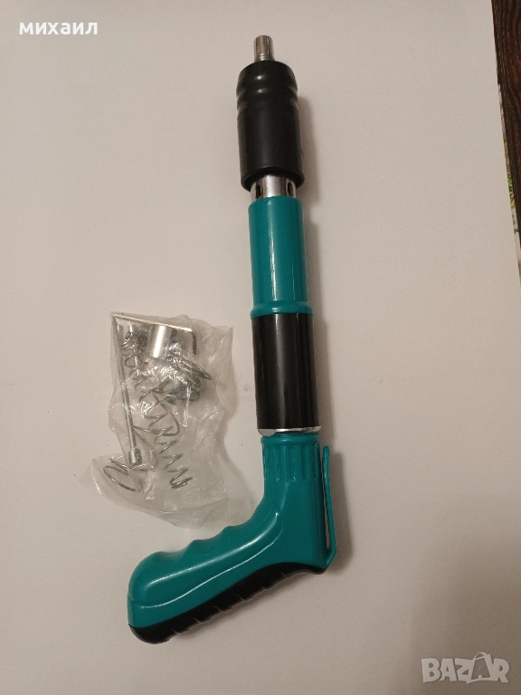 Пистолет за пирони, снимка 1