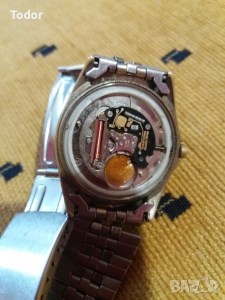 Продава кварцов часовник, снимка 1