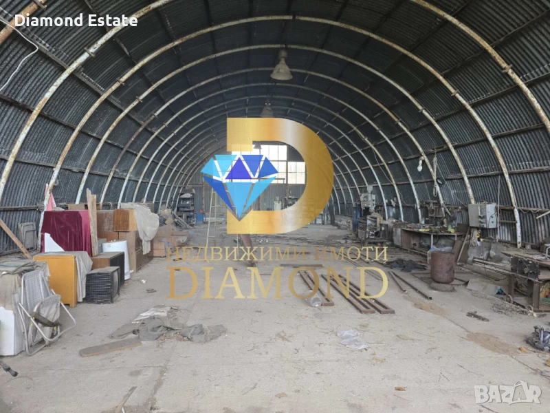 Хале с дворно място и къща в село Крепост, общ. Димитровград, снимка 1