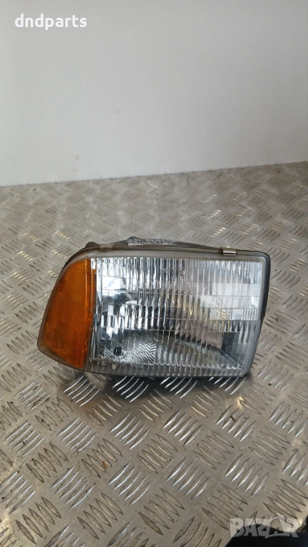 Десен фар Chevrolet Blazer 1996г., снимка 1