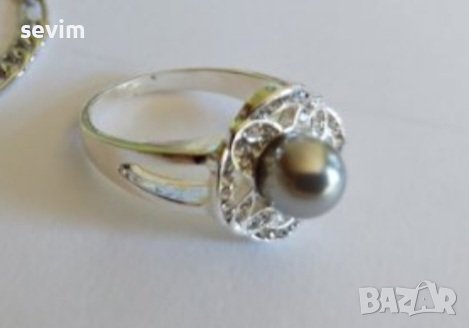 Нов пръстен с камък, снимка 1