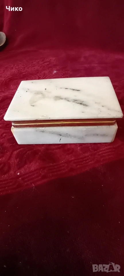 Стара мраморна бижутерска кутия, снимка 1