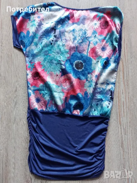 Дамска туника с къс ръкав М-L, снимка 1