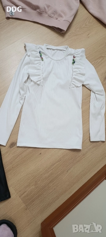 Бяла детска блуза, снимка 1