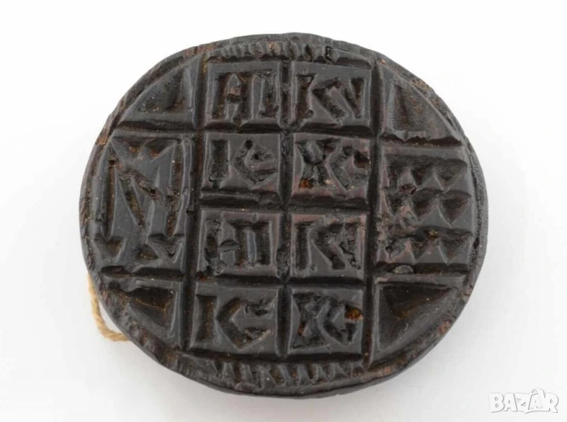   Голям стариннен печат просфорник за обреден литургиен хляб, снимка 1