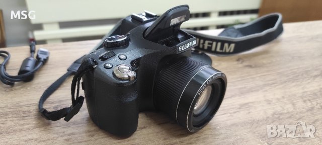 Fujifilm FinePix SL240, снимка 3 - Фотоапарати - 43296420