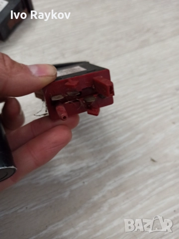 Бутон ASR за Volkswagen Passat Sedan B5.5 , 3B0 927 133 A , снимка 3 - Части - 52130763