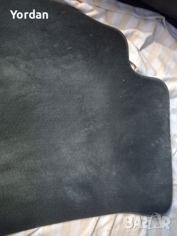 Оригинални мокетни стелки за А4 Б8 Б8,5, снимка 2 - Аксесоари и консумативи - 44118942