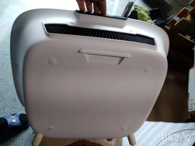 Пречиствател на въздух AEG AX51-304WT, снимка 3 - Овлажнители и пречистватели за въздух - 51675784