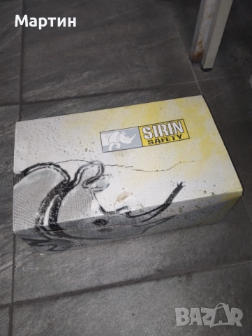 Високи работни обувки 43, снимка 2 - Мъжки боти - 52670475