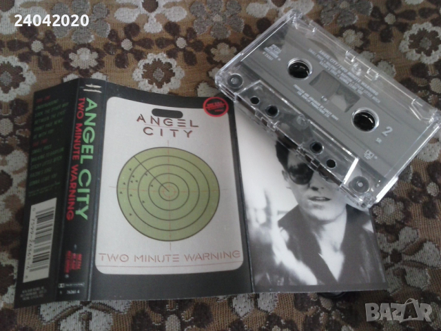 Оригинална US касета на Angel City – Two Minute Warning, снимка 1 - Аудио касети - 44891091