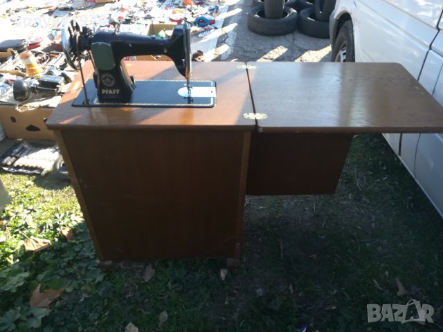 PFAFF GERMANY ANTIQUE 1212212025, снимка 10 - Антикварни и старинни предмети - 35117823