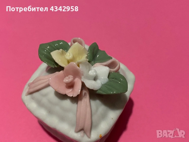 2 малки винтидж кутийки за бижута., снимка 5 - Антикварни и старинни предмети - 53224143