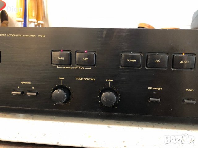Luxman A-312, снимка 3 - Ресийвъри, усилватели, смесителни пултове - 37128632