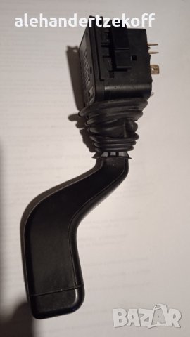 Превключвател кормилно лостче за Опел Корса, снимка 2 - Части - 32226428