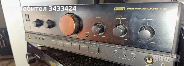 усилвател luxman A-225