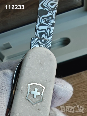 Victorinox Special Companion Damast Limited Edition 2025, снимка 5 - Ножове - 53140296
