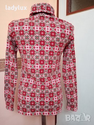 Uni Qlo, Оригинално Поло, Полар. Размер S/M. Код 2041, снимка 4 - Блузи с дълъг ръкав и пуловери - 43198829