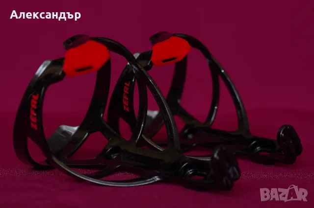 Ултралеки кошници за бидони Zefal Pulse A2 с противоплъзгащ елемент.