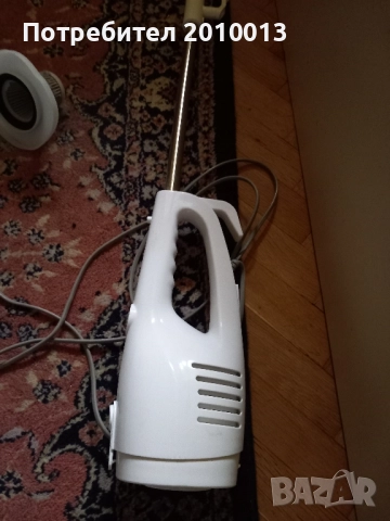 ръчна прахосмукачка , снимка 3 - Прахосмукачки - 51505607