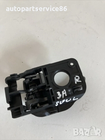 Вътрешна дръжка на задна дясна врата за KIA Soul 1.6 CRDi (2011), снимка 2 - Части - 53334447