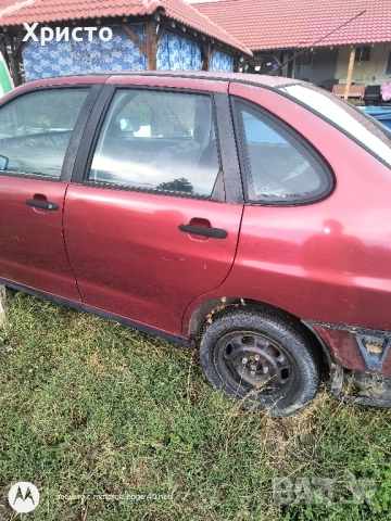 Seat Cordoba , снимка 6 - Автомобили и джипове - 51553860