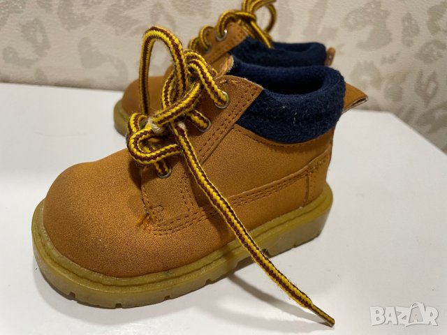 Сет обувки есен/зима 19/20 номер Zara,Carters, снимка 9 - Бебешки боти и ботуши - 38135735