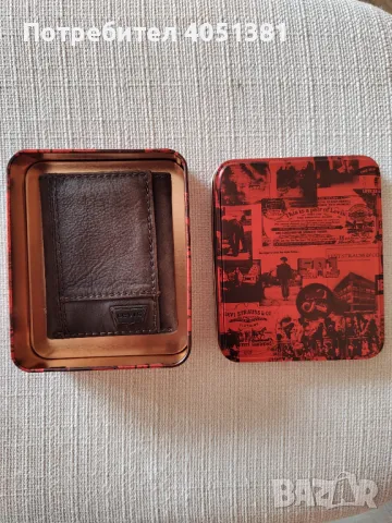 Портфейл Levi's , снимка 2 - Портфейли, портмонета - 49128190