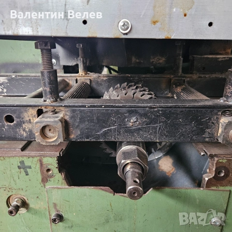 малък многолистов циркуляр за рамки на кошери, снимка 2 - Други машини и части - 53520371