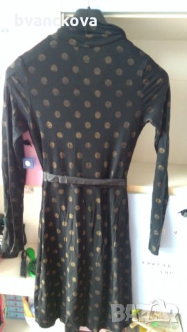 Черна рокля на златисти точки Reflex, снимка 2 - Рокли - 34881487