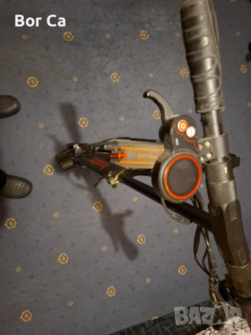 електрическа тротинетка KAABO SKYWALKER 8H в гаранция, снимка 2 - Скейтборд, ховърборд, уейвборд - 53022059