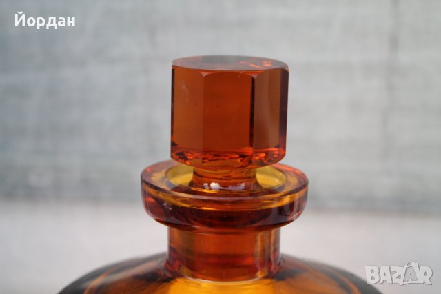 Кристален съд за алкохол Бохемия, снимка 2 - Антикварни и старинни предмети - 38516182