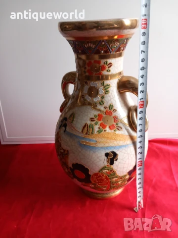 SATSUMA, Стара Японска Ваза ,Злато , Маркирана ,Сатцума, снимка 8 - Антикварни и старинни предмети - 51211359