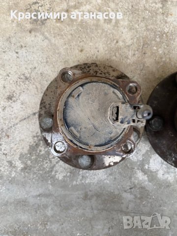 Главина задна лява и дясна за Тойота корола версо.5.114.3., снимка 5 - Части - 39835541